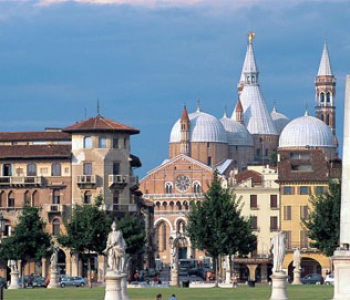 Padova svenduta per un piatto di lenticchie