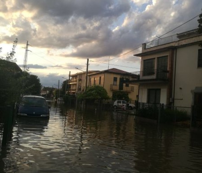 Camin si allaga: bisogna intervenire