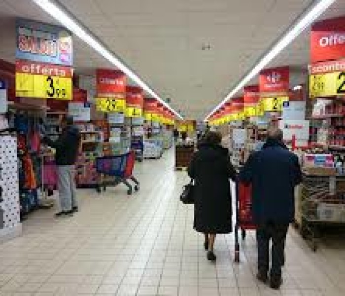 Mozione: Richiesta Regione modifica legge supermercati inferiore 1500 mq